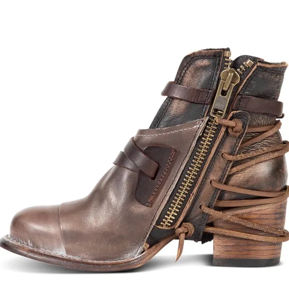 Freebird Crue - Distressed Grey/Multi Ankle Booties - Never worn sz10 - Picture 4 of 11